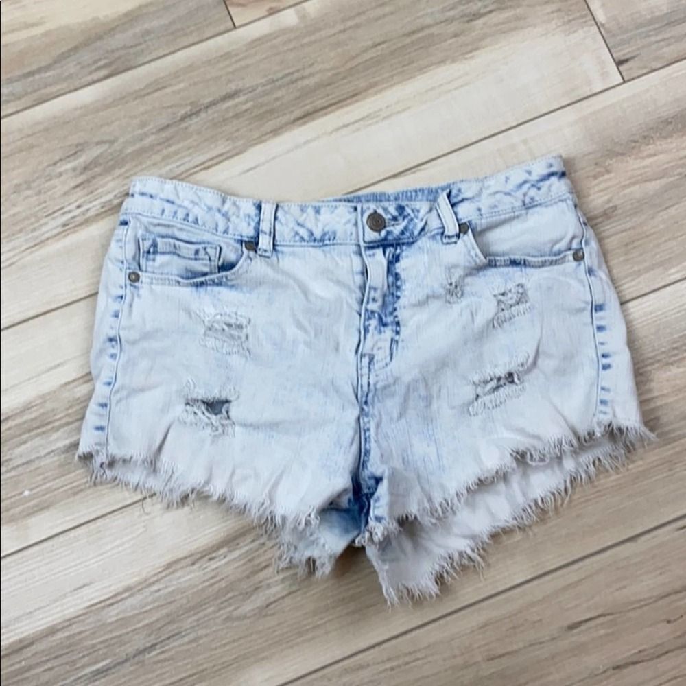 Atlar’d State Distressed Jean Shorts Raw Hem 29